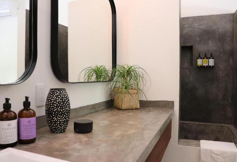 Полулюкс, Residencia Tropical Don Bonito