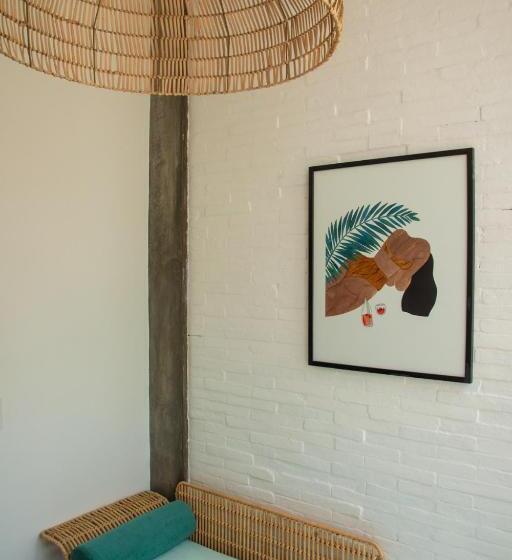 Люкс Мастер, Residencia Tropical Don Bonito