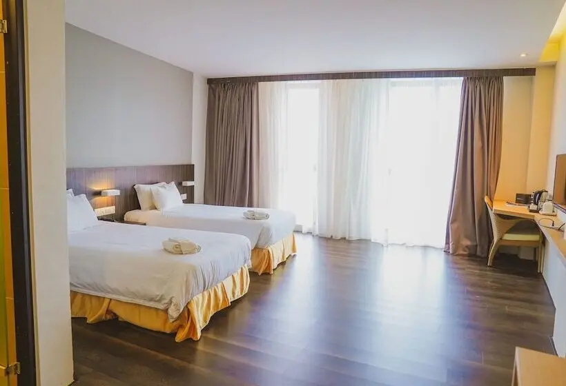 デラックスルーム, Roxy Hotel Serian