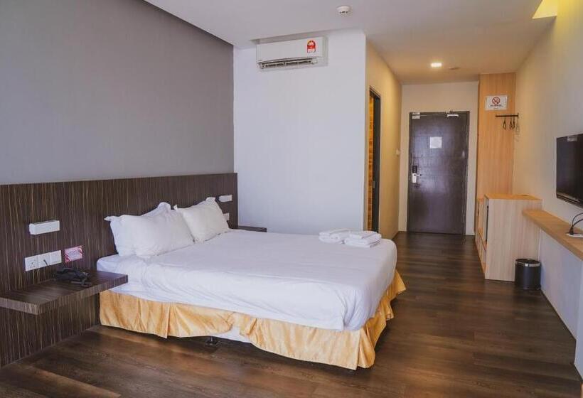 Номер Deluxe, Roxy Hotel Serian