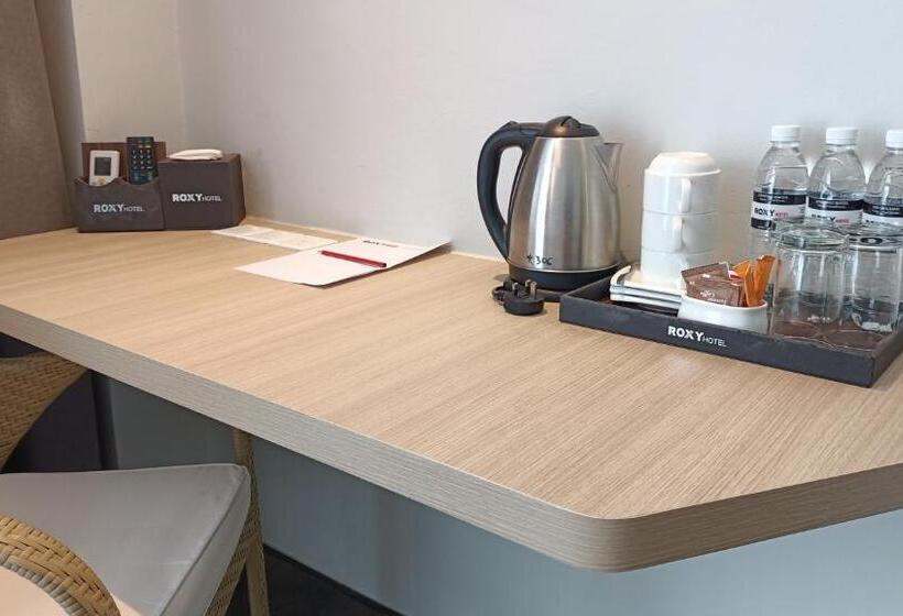 Номер Deluxe Кровать Кинг, Roxy Hotel Serian