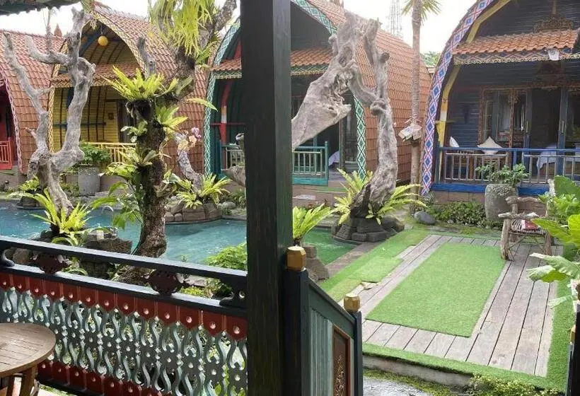 اتاق لوکس با تخت بزرگ, Villa Telaga Wana