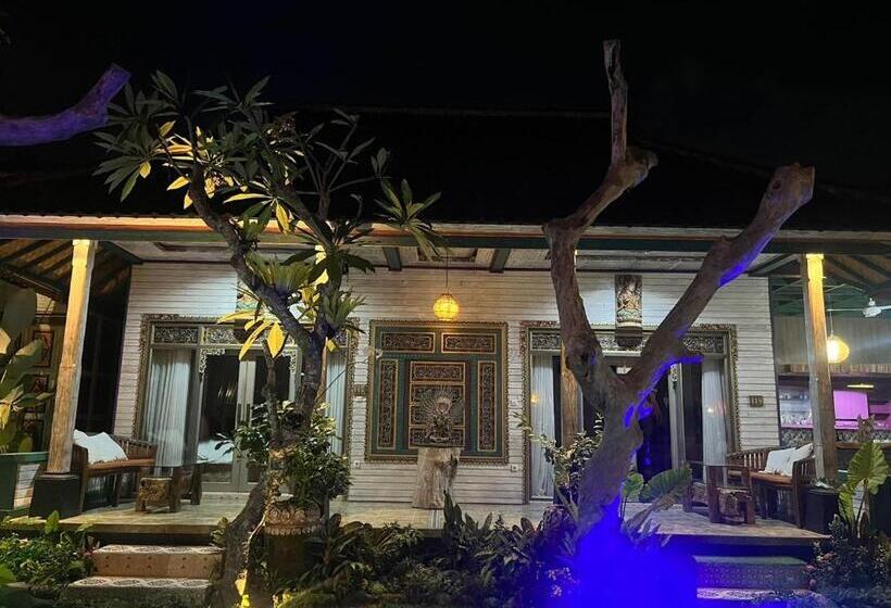 חדר משפחתי, Villa Telaga Wana