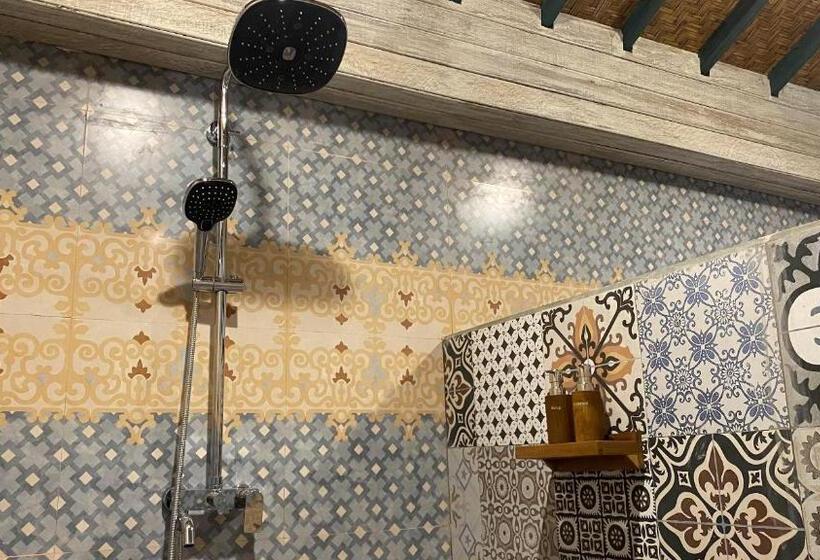 חדר משפחתי, Villa Telaga Wana