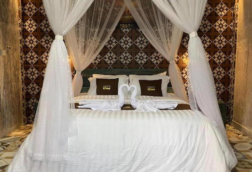 סוויטה נוף לבריכה, Villa Telaga Wana