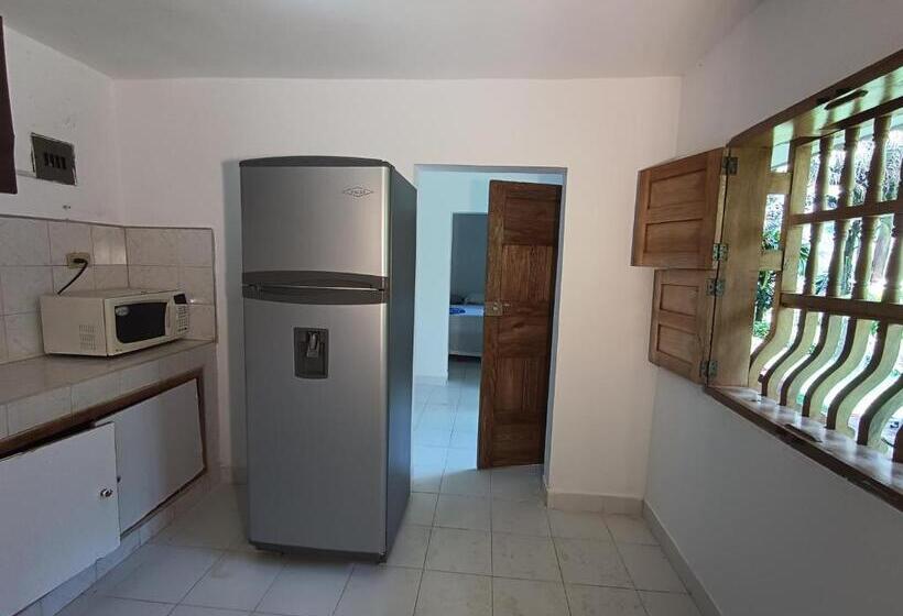 דירת חדר נוף לגינה, Biohotel Ecohouse