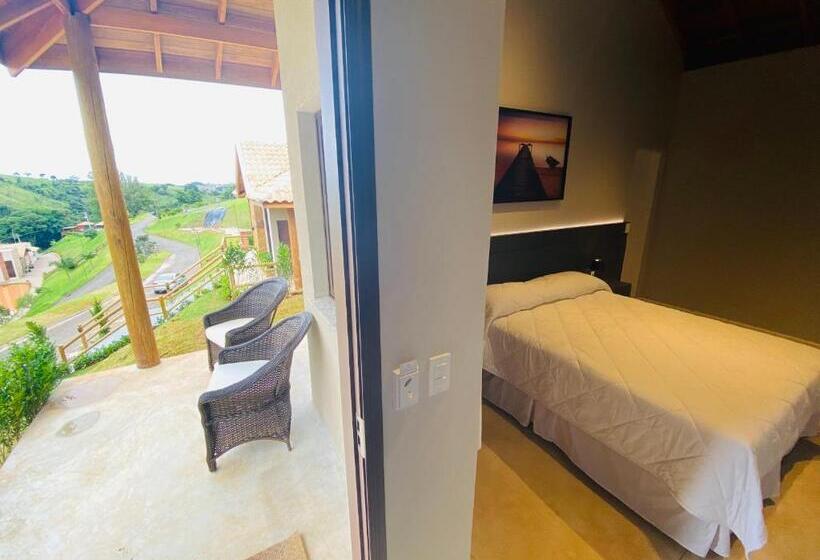 带大床的标准间, Chalés Capitanias