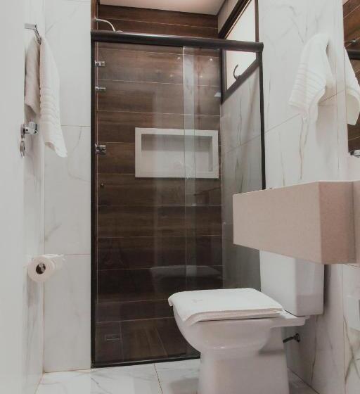 带大床的豪华间, Chalés Capitanias