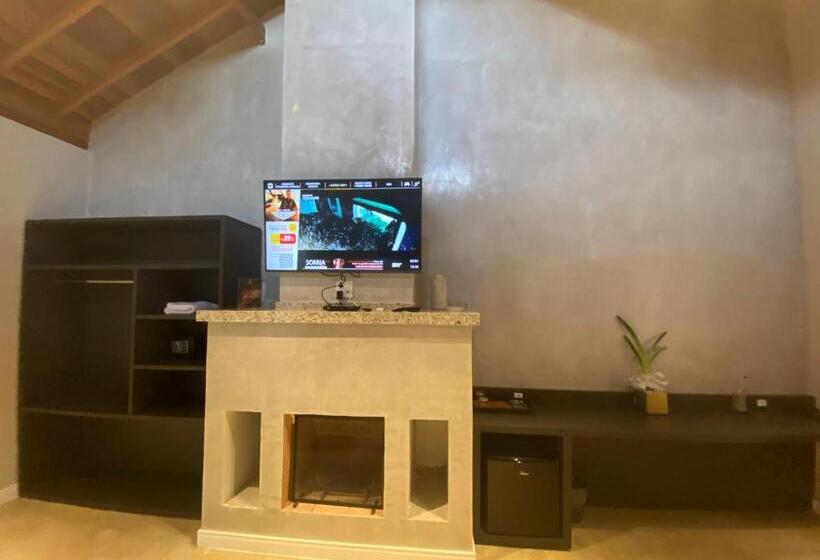 带大床的标准间, Chalés Capitanias