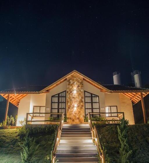 带大床的豪华间, Chalés Capitanias