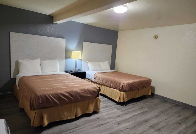 标准间, Green Garden Inn