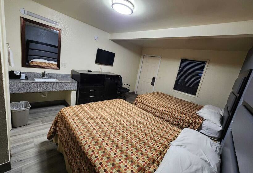 标准间, Green Garden Inn