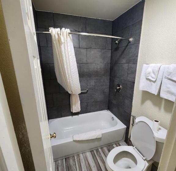 带大床的标准间, Green Garden Inn