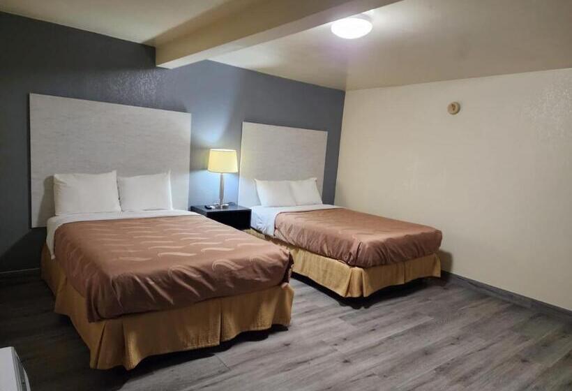 标准间, Green Garden Inn