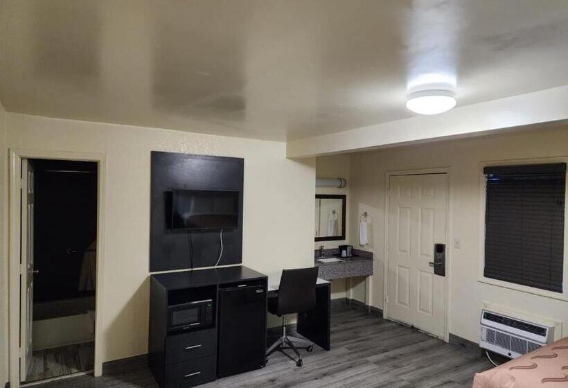 标准间, Green Garden Inn