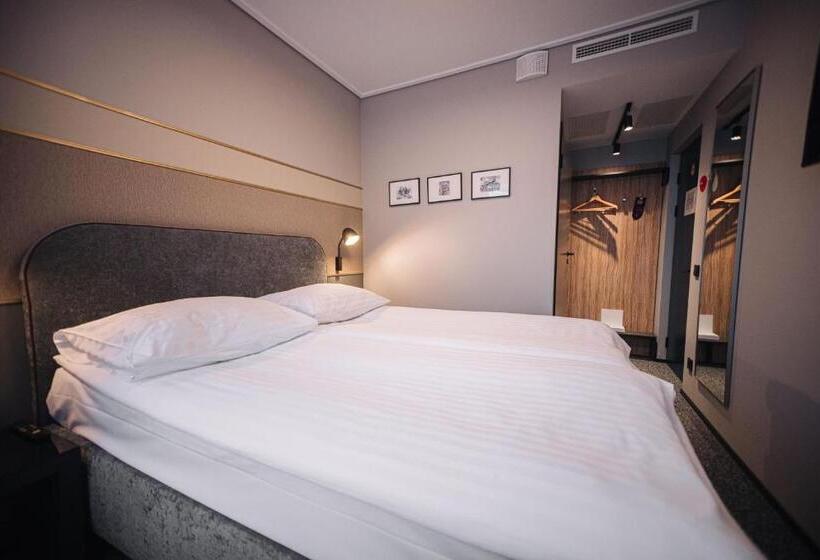 基本间, Fonnental Design Hotel Tallinn