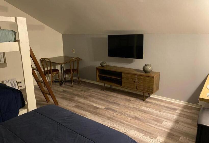 デラックスファミリールーム, Timberline Lodge