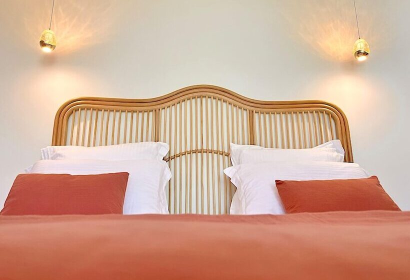 סוויטה דלוקס, Les Nuits Pétillantes