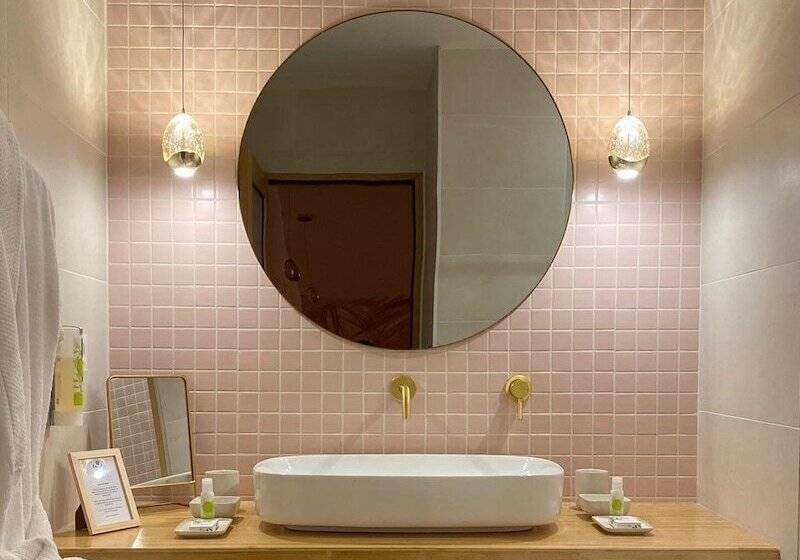 סוויטה דלוקס, Les Nuits Pétillantes