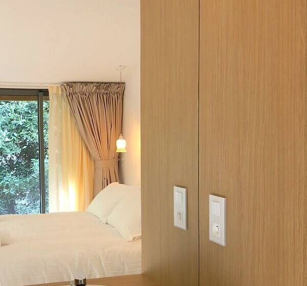 סוויטה דלוקס, Les Nuits Pétillantes