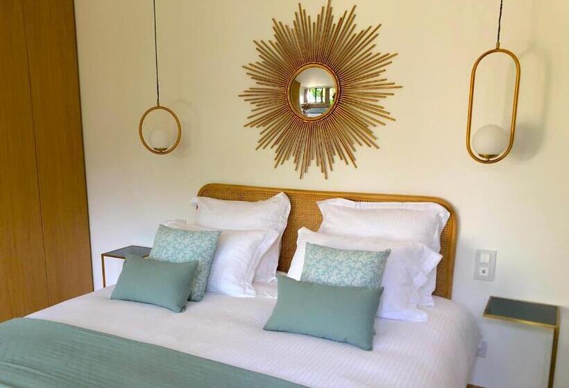 סוויטת סופריור, Les Nuits Pétillantes