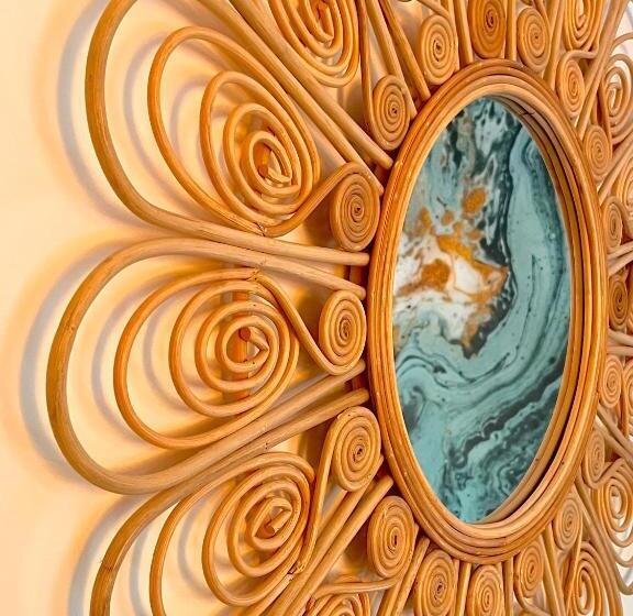 חדר משפחתי, Les Nuits Pétillantes