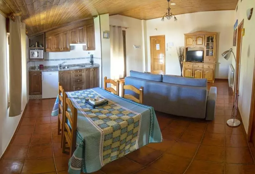 山の見えるスイートデラックスルーム, Apartamentos Rurales El Prado