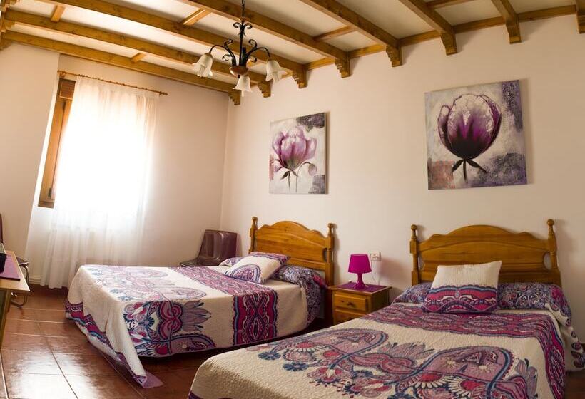 شقة ديلوكس غرفتين نوم, Apartamentos Rurales El Prado