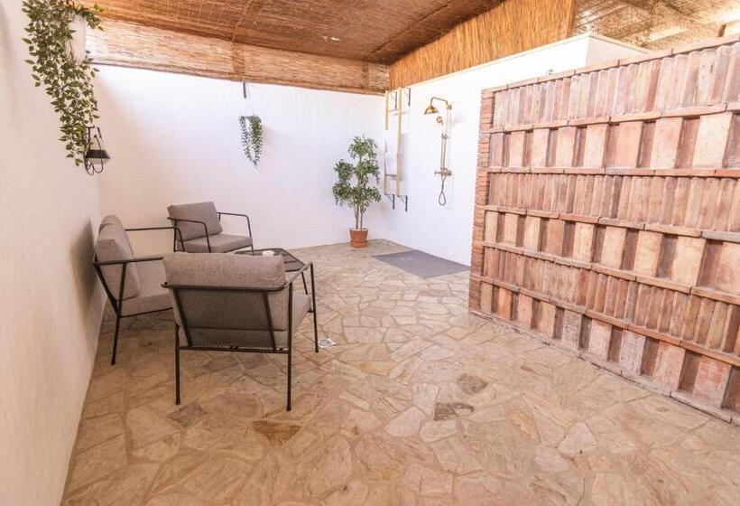 جناح ديلوكس, Gce Hoteles