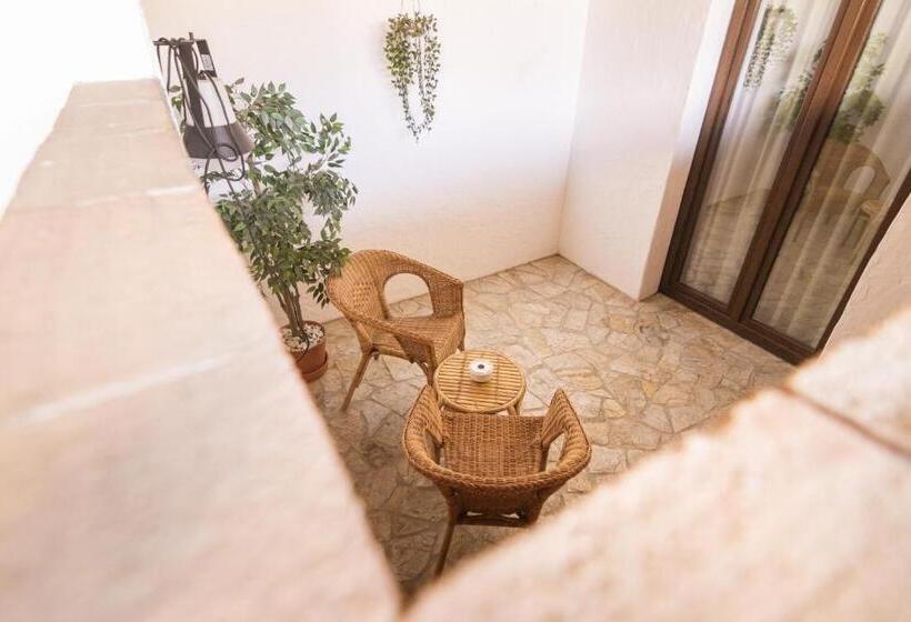 スイート, Gce Hoteles