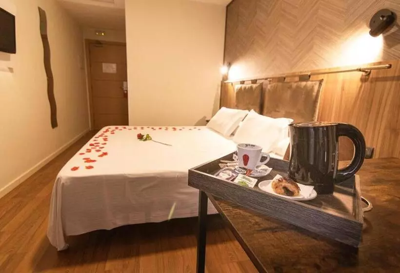スイート, Gce Hoteles