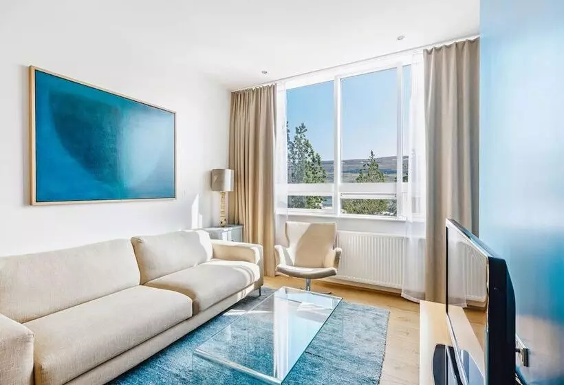 سوییت جونیور, Akureyri   Berjaya Iceland Hotels