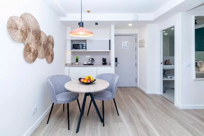 اتاق سوپریور با تخت بزرگ, Akureyri   Berjaya Iceland Hotels