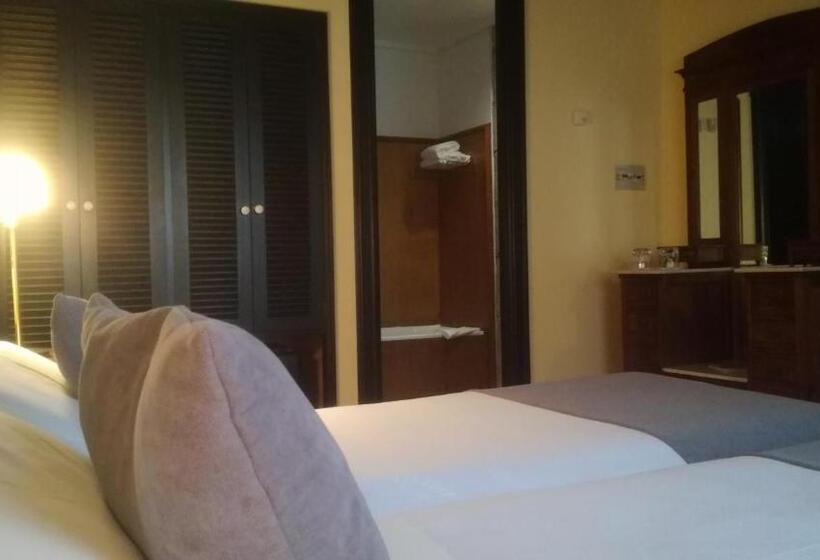 اتاق استاندارد با چشم‌انداز دریا, Pazo Da Merced