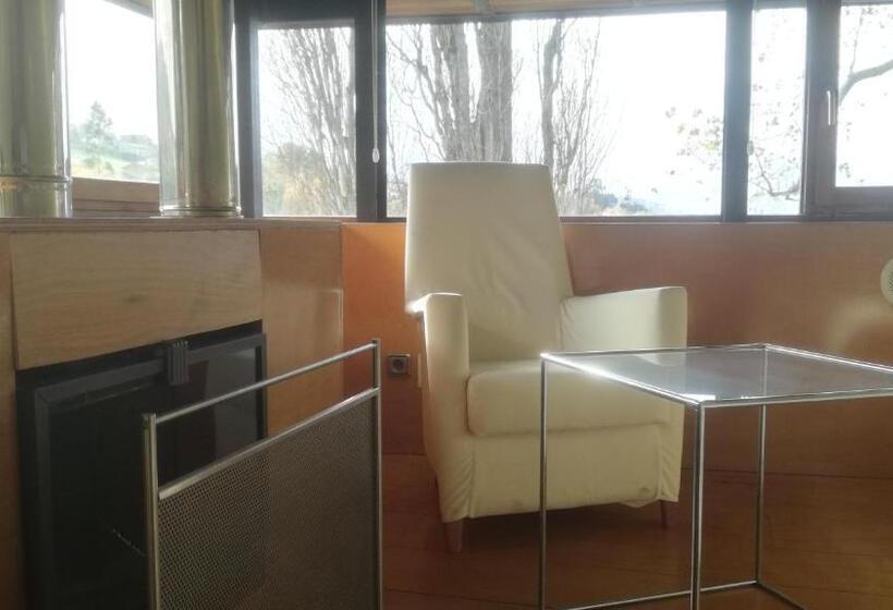 اتاق سوپریور با چشم‌انداز دریا, Pazo Da Merced