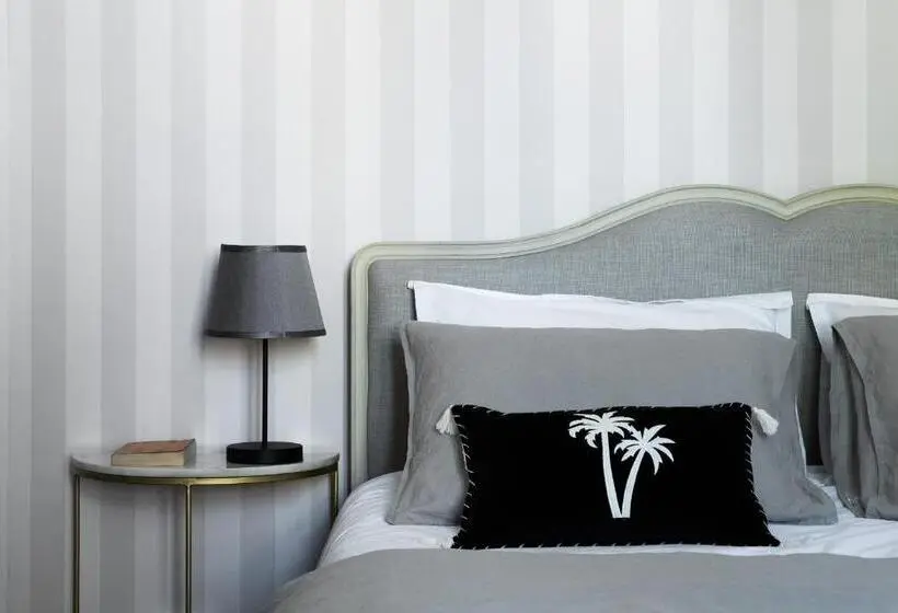 スイート, Maison D Hôtes ôvillage