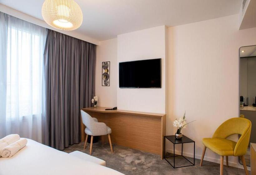 Номер Стандарт, Brit Hotel Paris Orly Rungis