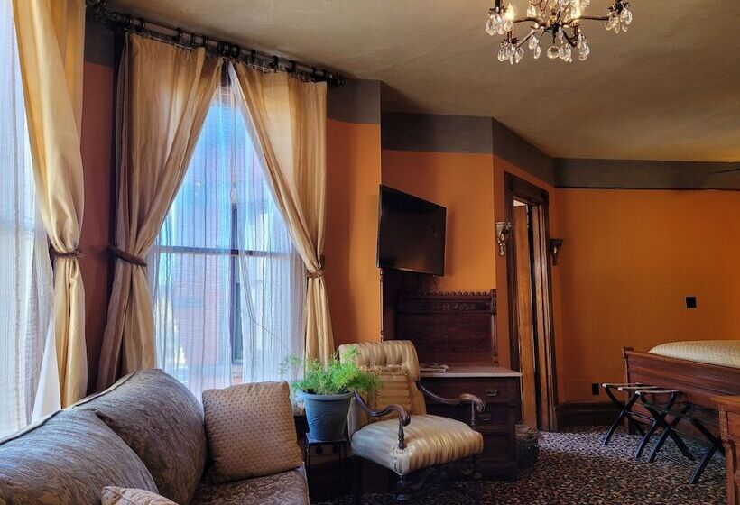 غرفة قياسية, Buffalo Harmony House