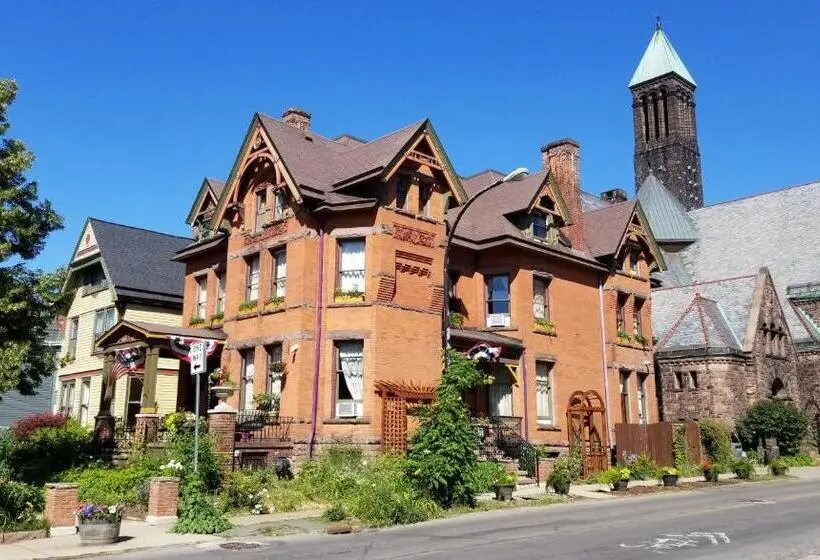 اتاق استاندارد با تخت بزرگ, Buffalo Harmony House
