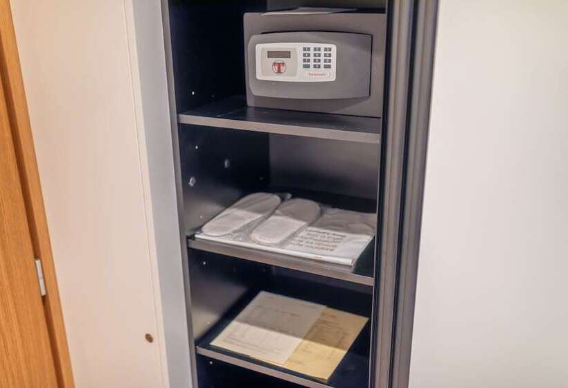 اتاق کلاسیک یک تخته, Agape