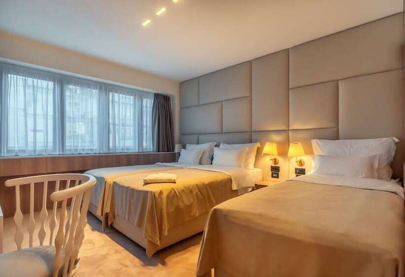 اتاق کلاسیک سه تخته, Agape