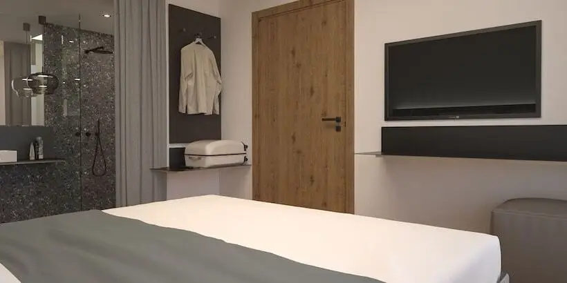 コンフォートルーム, Alpstadt Lifestyle