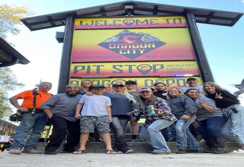 غرفة ديلوكس, Dragon City