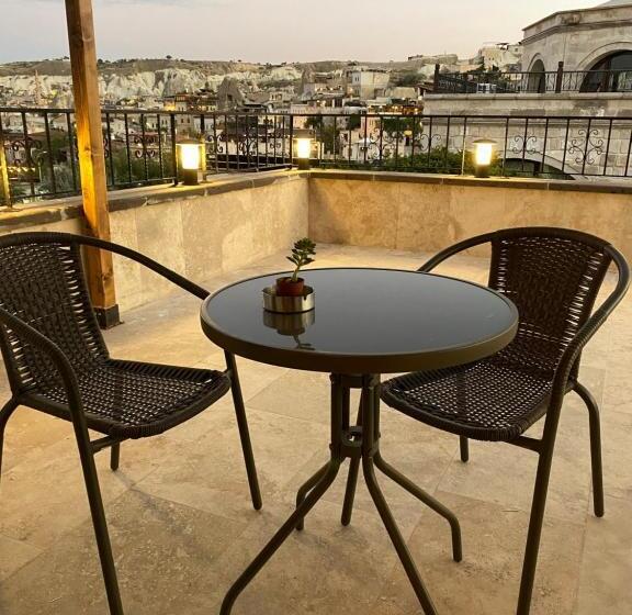 스탠다드 테라스 룸, Pashahan