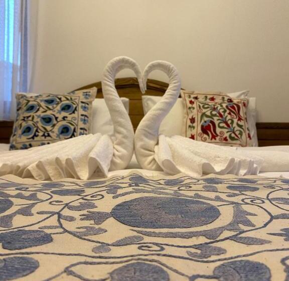 스탠다드 룸, Pashahan