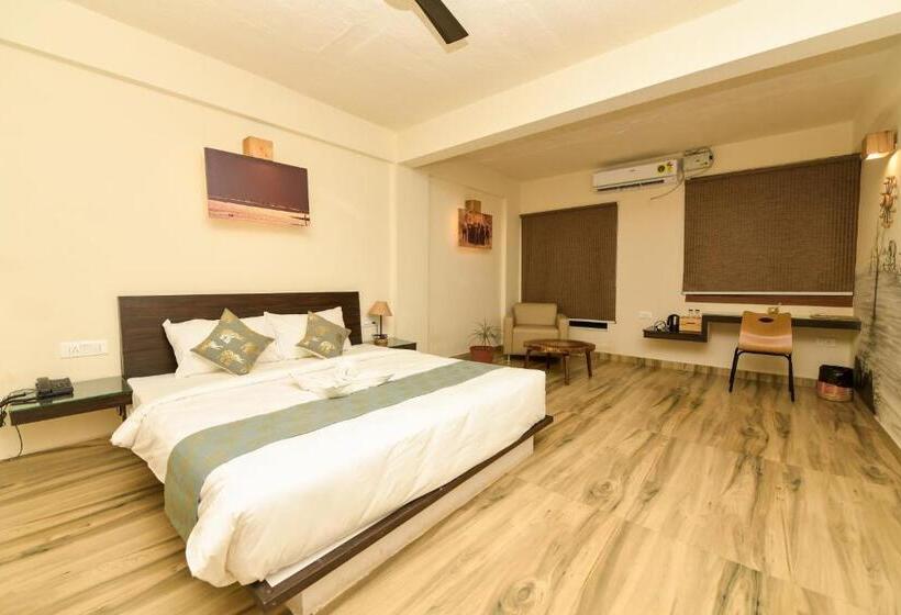 デラックスルーム, Safari Quest