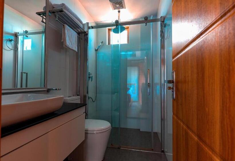 Deluxe Suite Sea View, Araamview