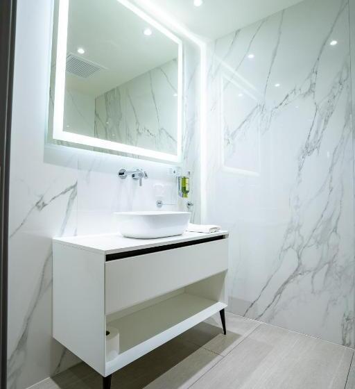 １ベッドルームのデラックスアパートメント, Atlas