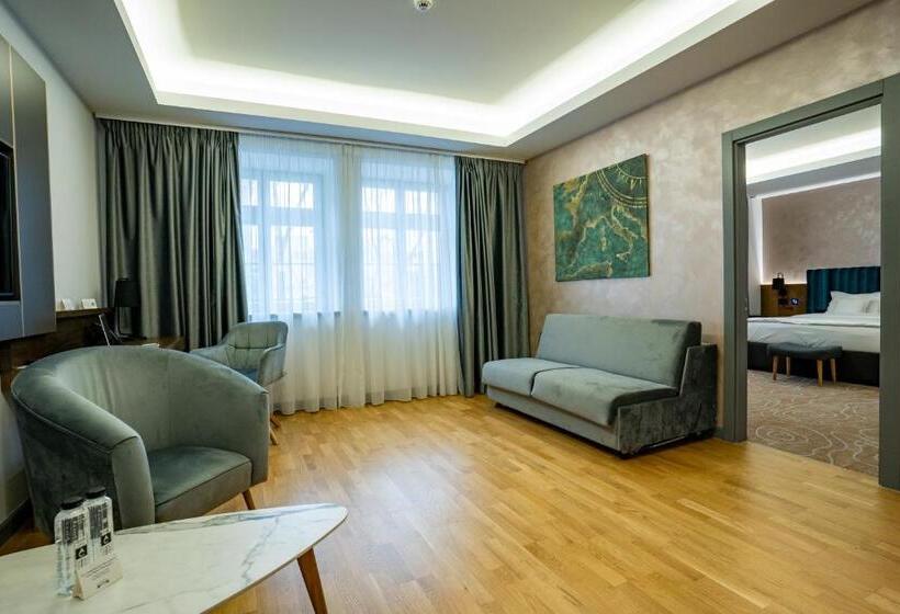 １ベッドルームのデラックスアパートメント, Atlas