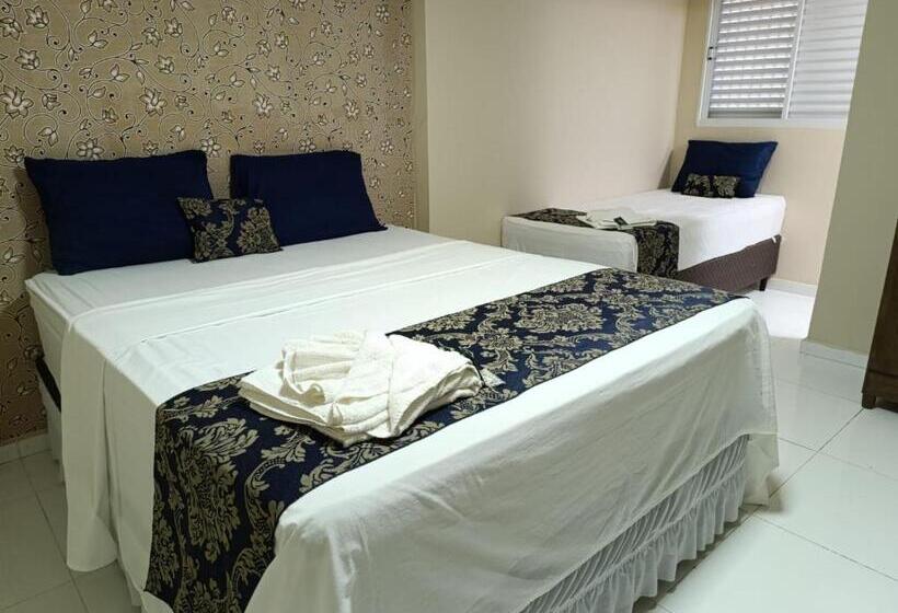 غرفة أساسية ثلاثية, La Sierra